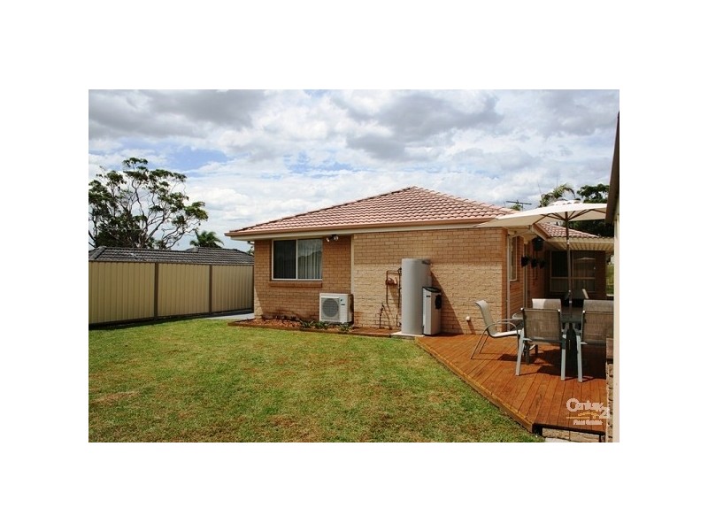 12 Nursery Grove, Mount Hutton NSW 2290