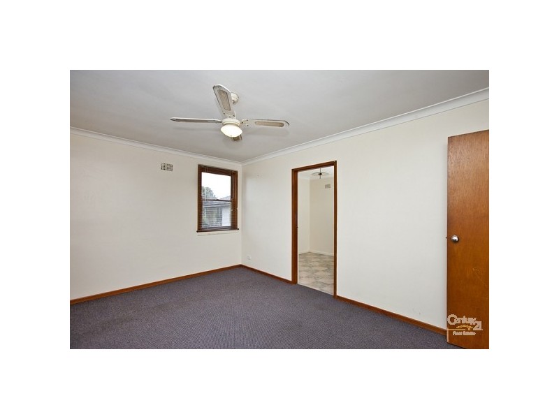 11 Mallee Street, Gateshead NSW 2290