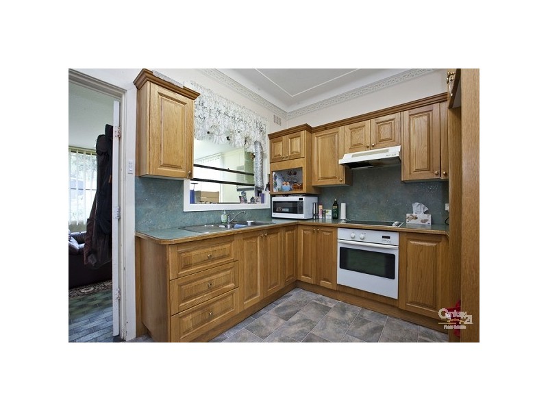 5 Muriel Street, Adamstown Heights NSW 2289