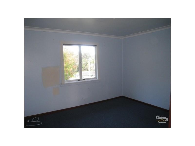 4 Bean Street, Gateshead NSW 2290