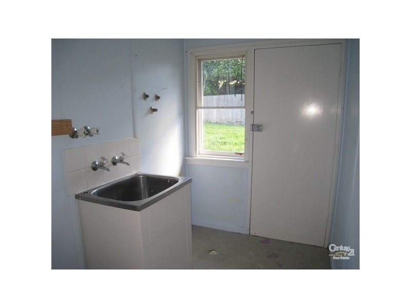 4 Bean Street, Gateshead NSW 2290