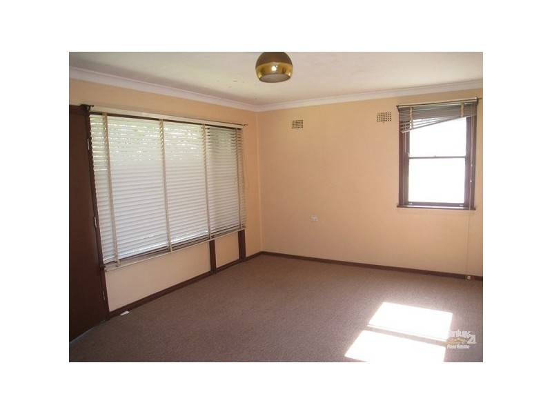 26 Mahogany Crescent, Gateshead NSW 2290