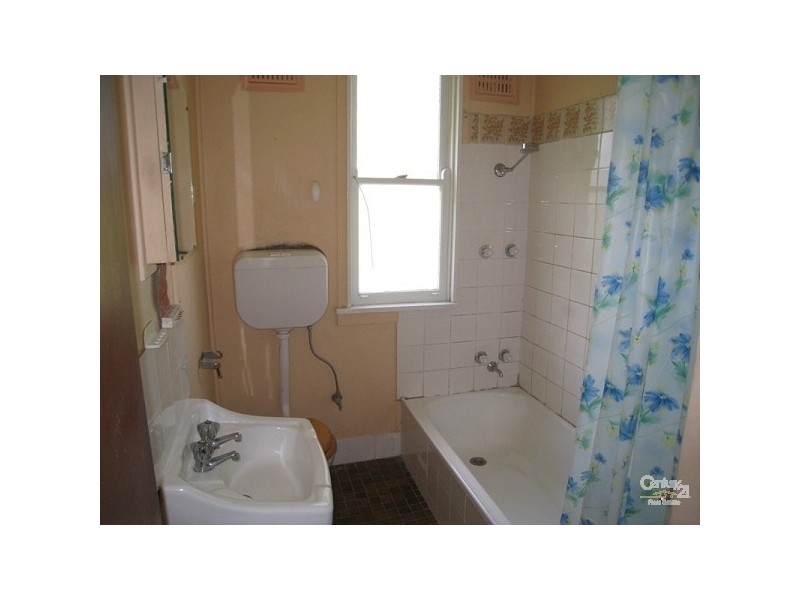 26 Mahogany Crescent, Gateshead NSW 2290