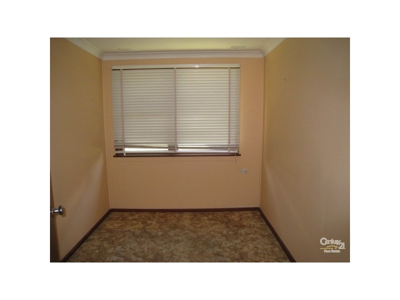 26 Mahogany Crescent, Gateshead NSW 2290