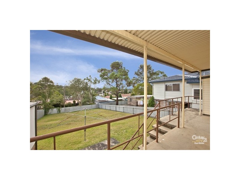 13 Kenneth Street, Kotara South NSW 2289