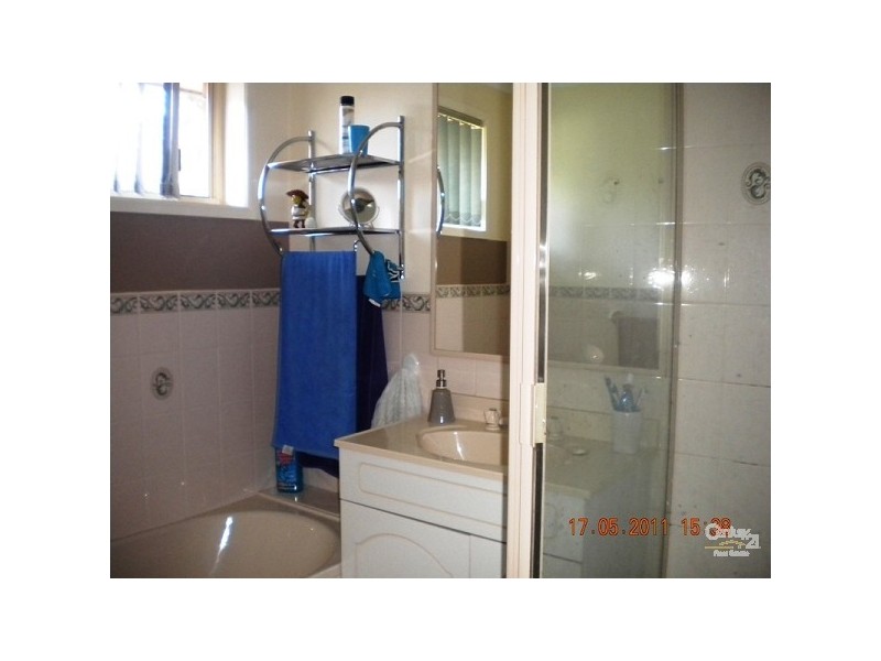 6 ROYTON STREET, Hillsborough NSW 2290