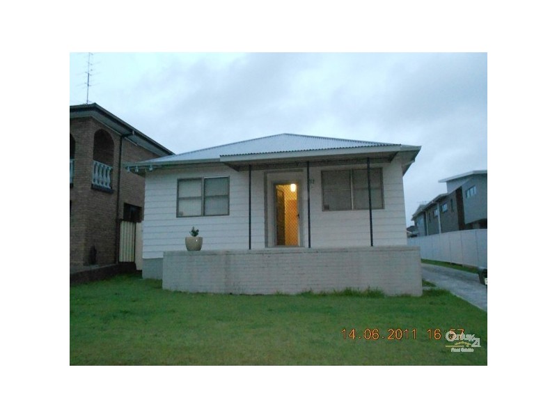 70 James Street, Charlestown NSW 2290