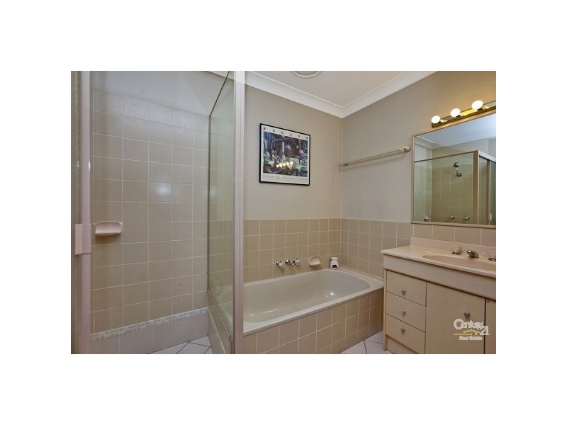 1/111 Hobart Road, New Lambton NSW 2305