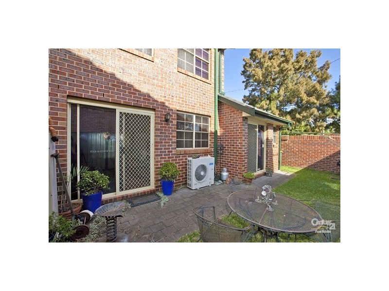 1/111 Hobart Road, New Lambton NSW 2305