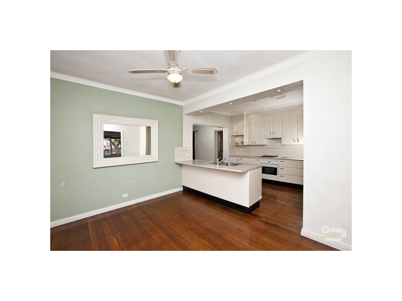 32 Norris Street, Mayfield West NSW 2304