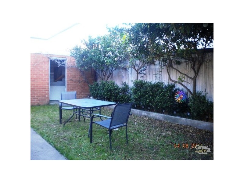 16 Milton Street, Hamilton NSW 2303