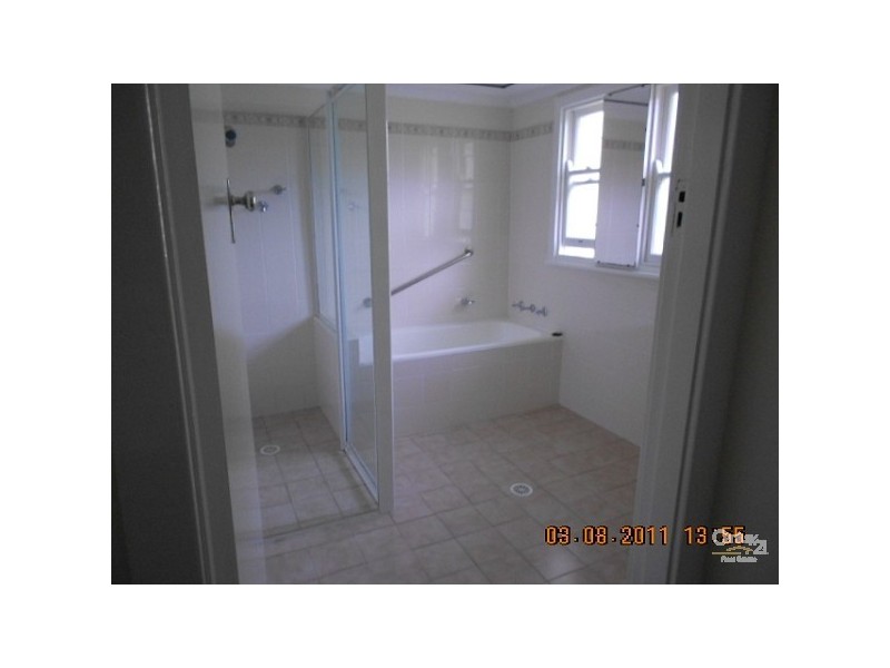 23 Garden Grove Parade, Adamstown Heights NSW 2289