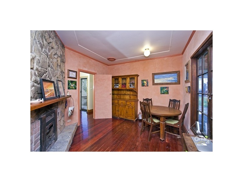 16 Park Road, Garden Suburb NSW 2289