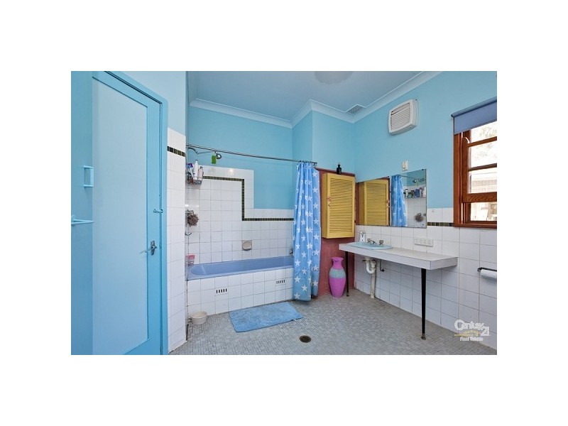 16 Park Road, Garden Suburb NSW 2289