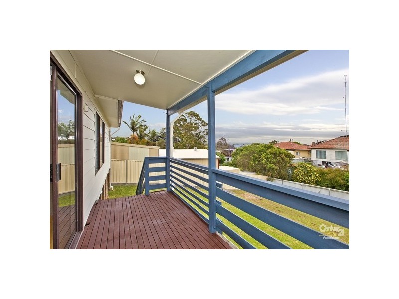 24 Derna Road, Shortland NSW 2307