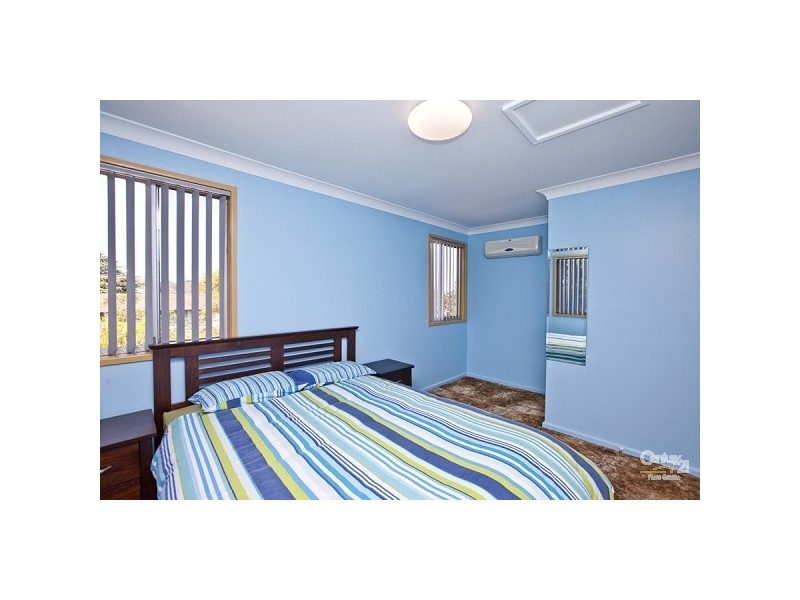 2 Mullard Close, Shortland NSW 2307