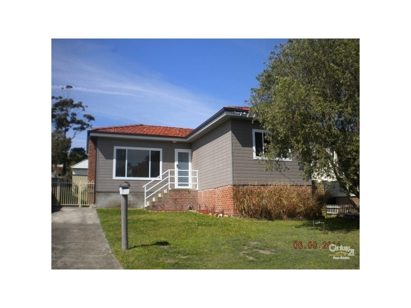 25 Elizabeth Street, Floraville NSW 2280