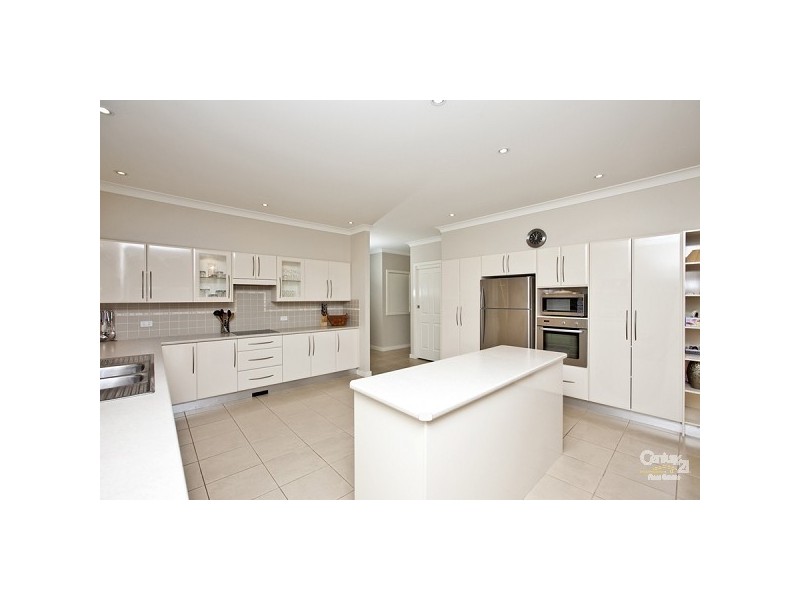 10 Darjamur Close, Tingira Heights NSW 2290