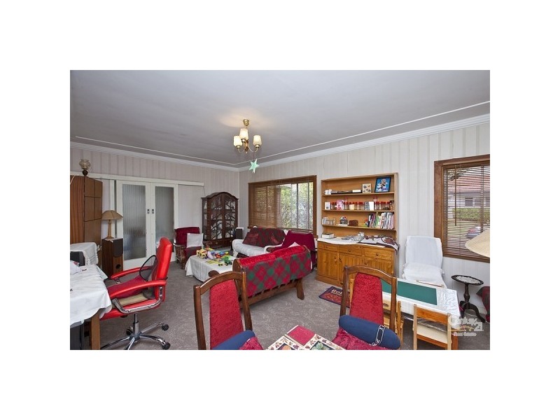 12 Fay Avenue, New Lambton NSW 2305