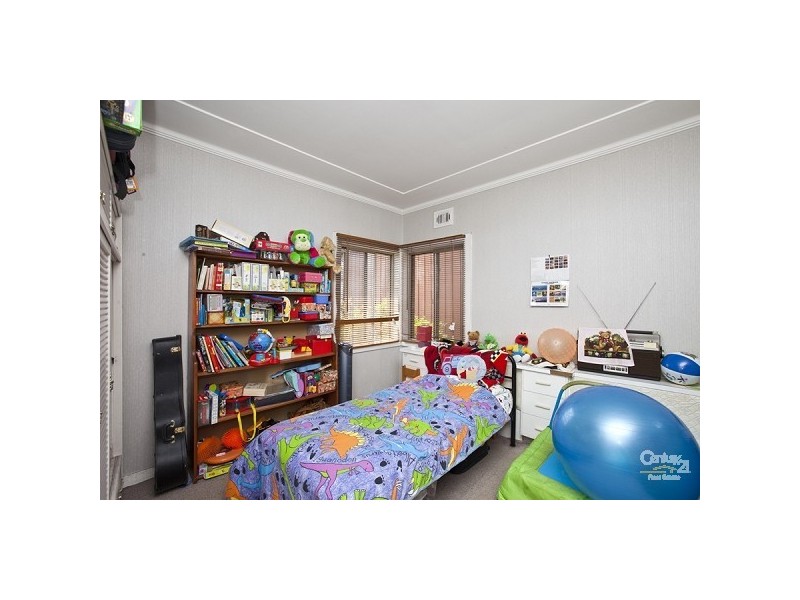 12 Fay Avenue, New Lambton NSW 2305