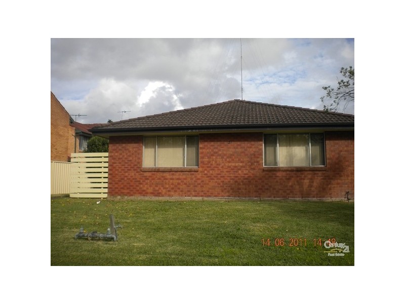 2/23 Popran Road, Adamstown NSW 2289