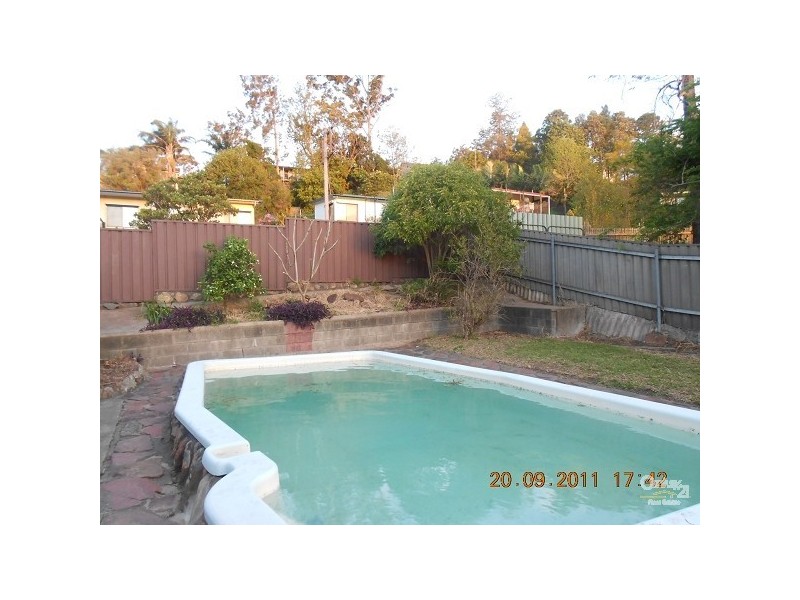 18 Park Street, Cardiff NSW 2285