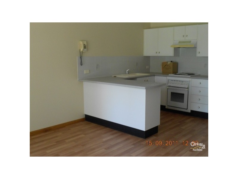 8/1 Derwent Crescent, Lakelands NSW 2282