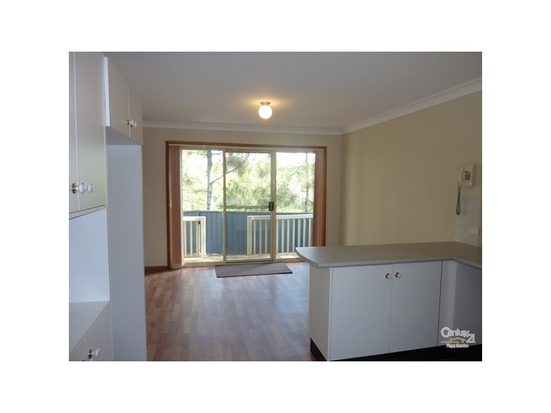 8/1 Derwent Crescent, Lakelands NSW 2282