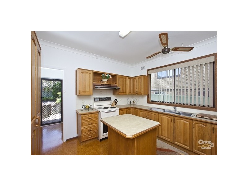 7 Candish Crescent, Whitebridge NSW 2290