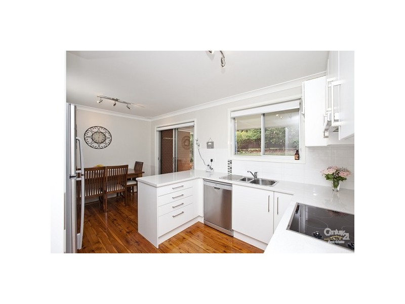 11 Boldon Close, Charlestown NSW 2290