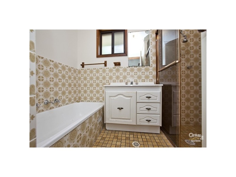 19 Kingsway Avenue, Rankin Park NSW 2287