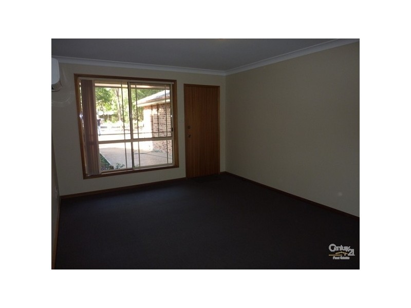 8/1 Derwent Crescent, Lakelands NSW 2282