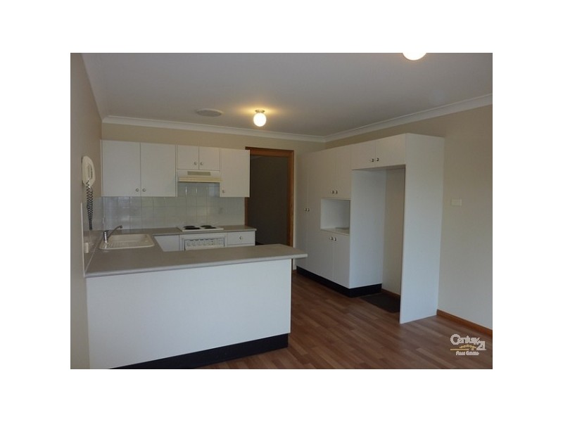 8/1 Derwent Crescent, Lakelands NSW 2282