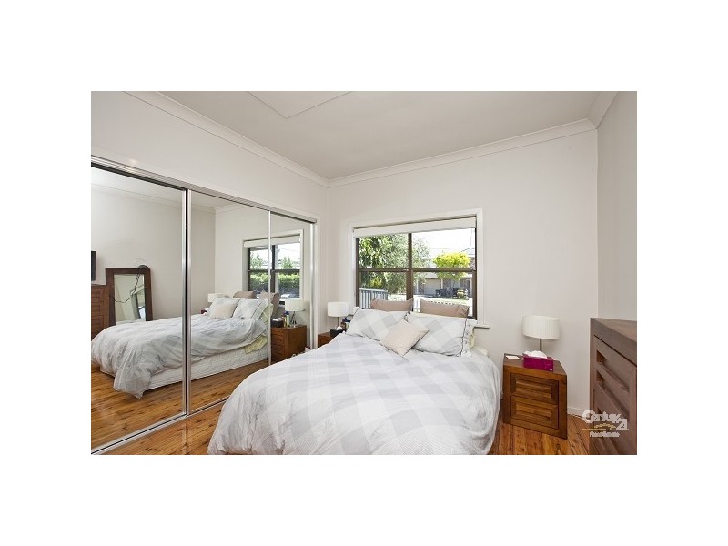 5 Teralba Road, Broadmeadow NSW 2292