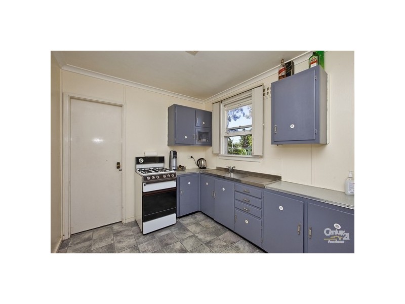 6 Manfred Avenue, Windale NSW 2306