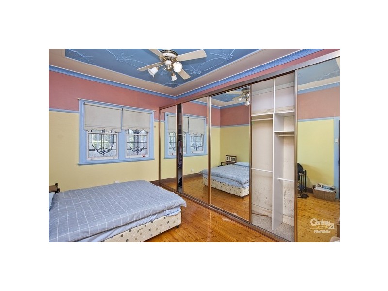 118 Stewart Avenue, Hamilton South NSW 2303