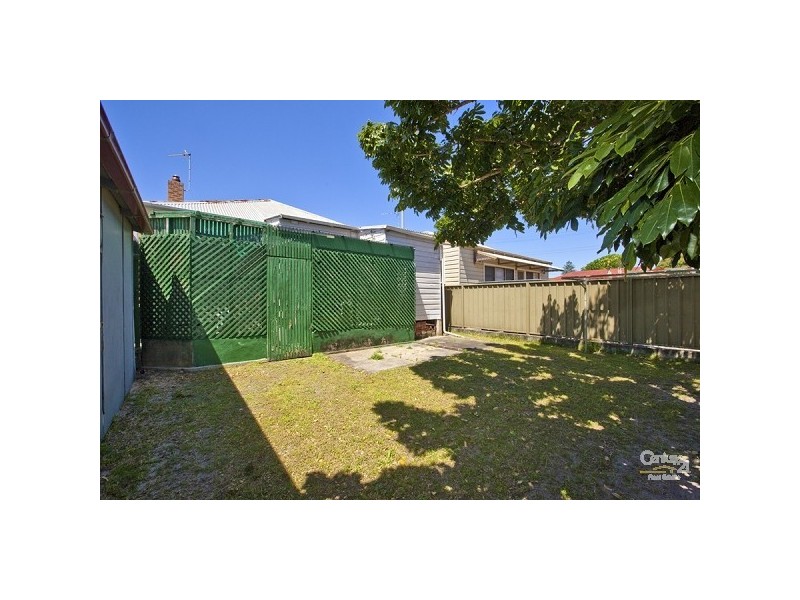 118 Stewart Avenue, Hamilton South NSW 2303