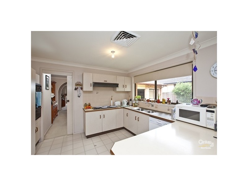15 Rothbury Street, Eleebana NSW 2282