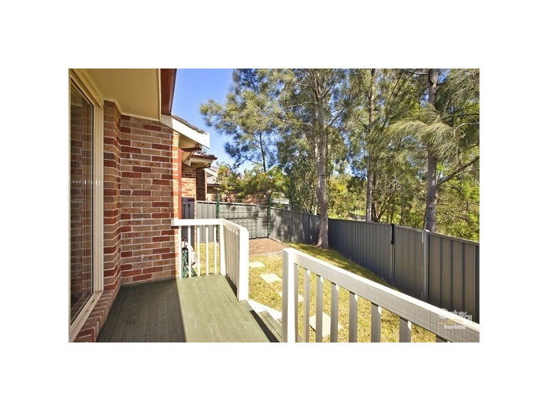 8/1 Derwent Crescent, Lakelands NSW 2282