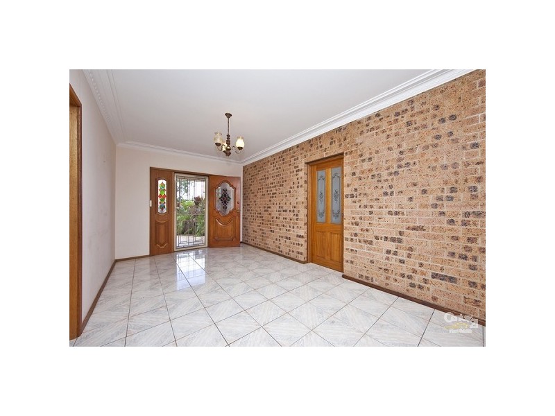 15 Alpha Close, Eleebana NSW 2282