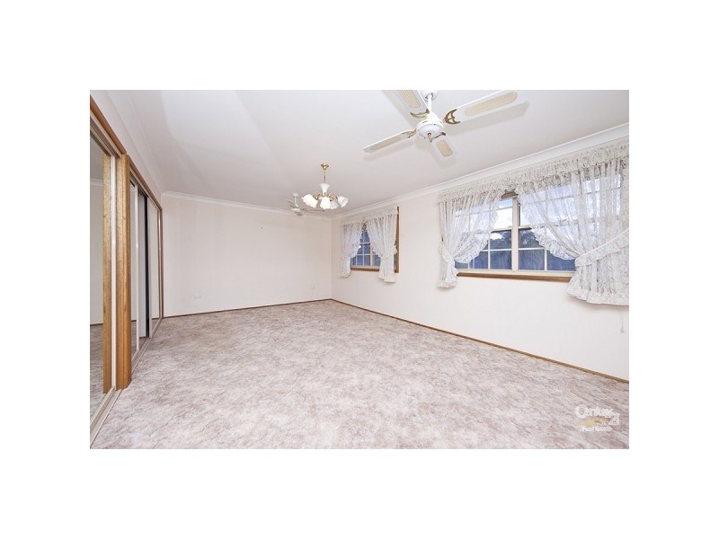 15 Alpha Close, Eleebana NSW 2282