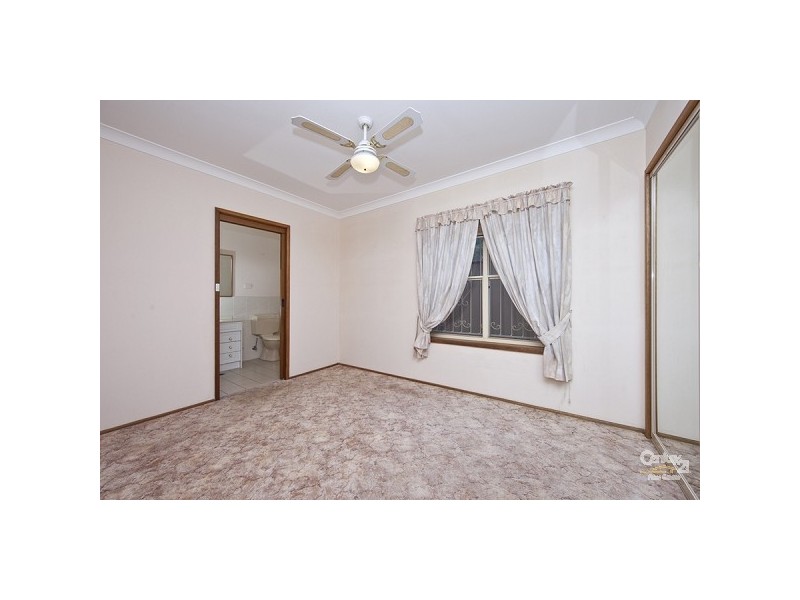 15 Alpha Close, Eleebana NSW 2282