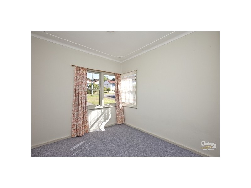 45 Clarence Street, Glendale NSW 2285