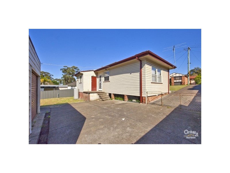 45 Clarence Street, Glendale NSW 2285