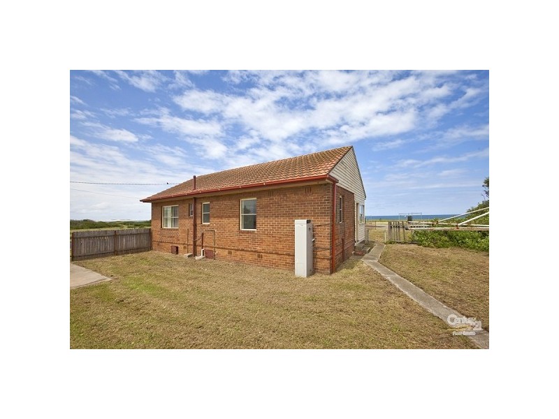 13 Griffith Avenue, Stockton NSW 2295