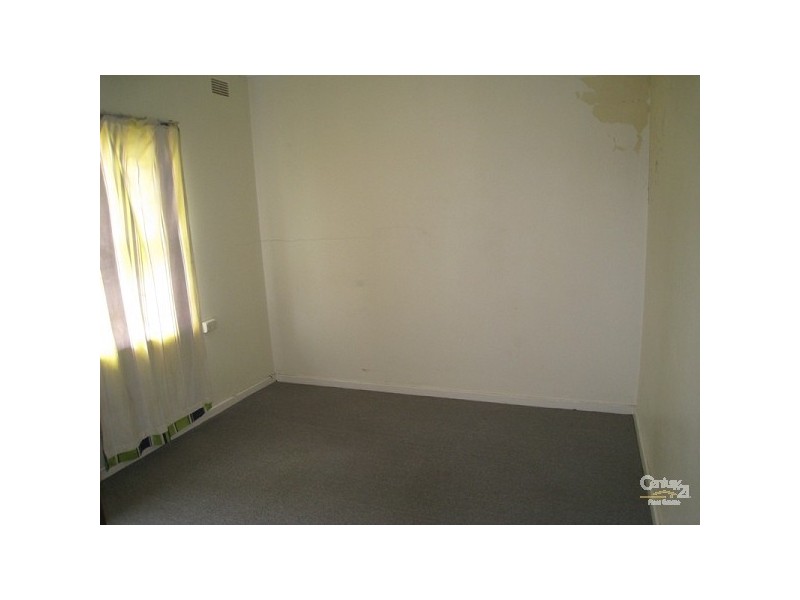 13 Griffith Avenue, Stockton NSW 2295