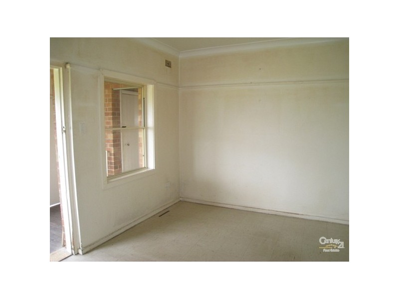 13 Griffith Avenue, Stockton NSW 2295