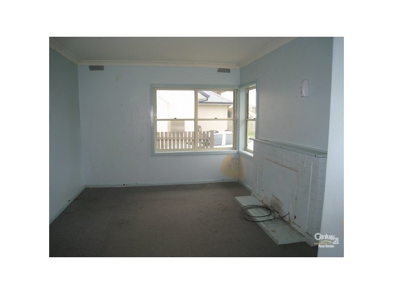 243 Dunbar Street, Stockton NSW 2295