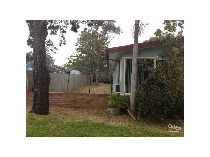 12 Martha Street, Caves Beach NSW 2281