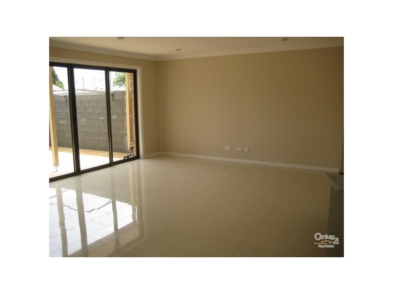 1/137 Teralba Road, Adamstown NSW 2289